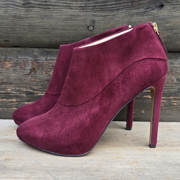 Nine West NEW Navajoe Rich Burgundy Suede, Hidden Platform, Comfort Bootie 8M - Picture 3 of 15